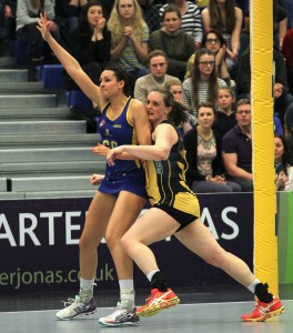 Bath's Shaunagh Craig holds off Sara Bayman
